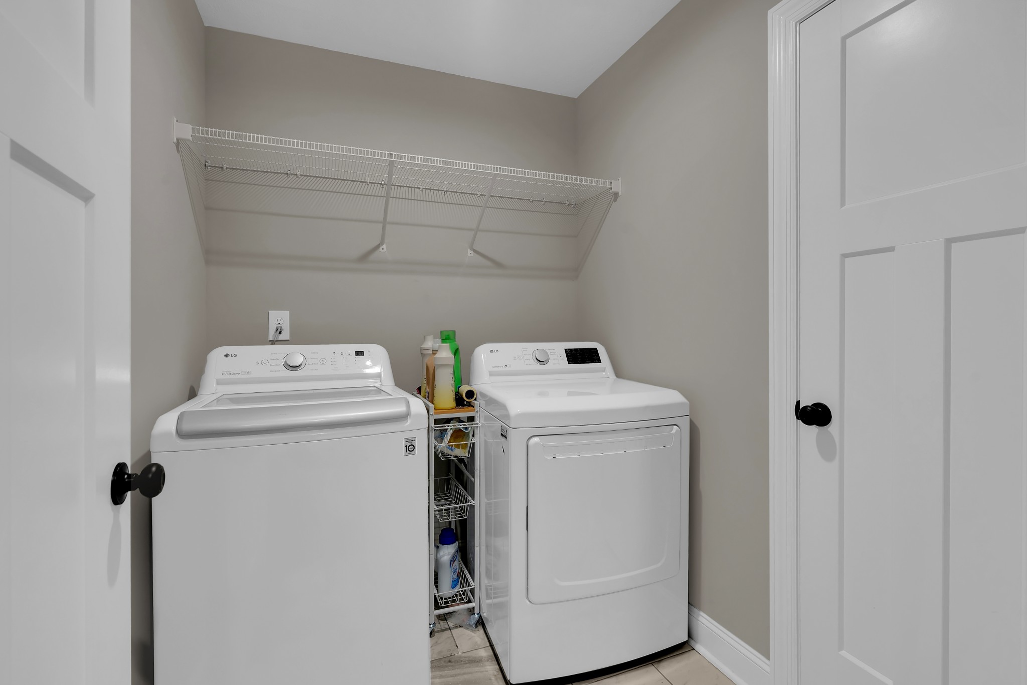 1147 Mt Herman Road Fayetteville, TN 37334 - Photo 16 of 31 a utility room with dryer and washer