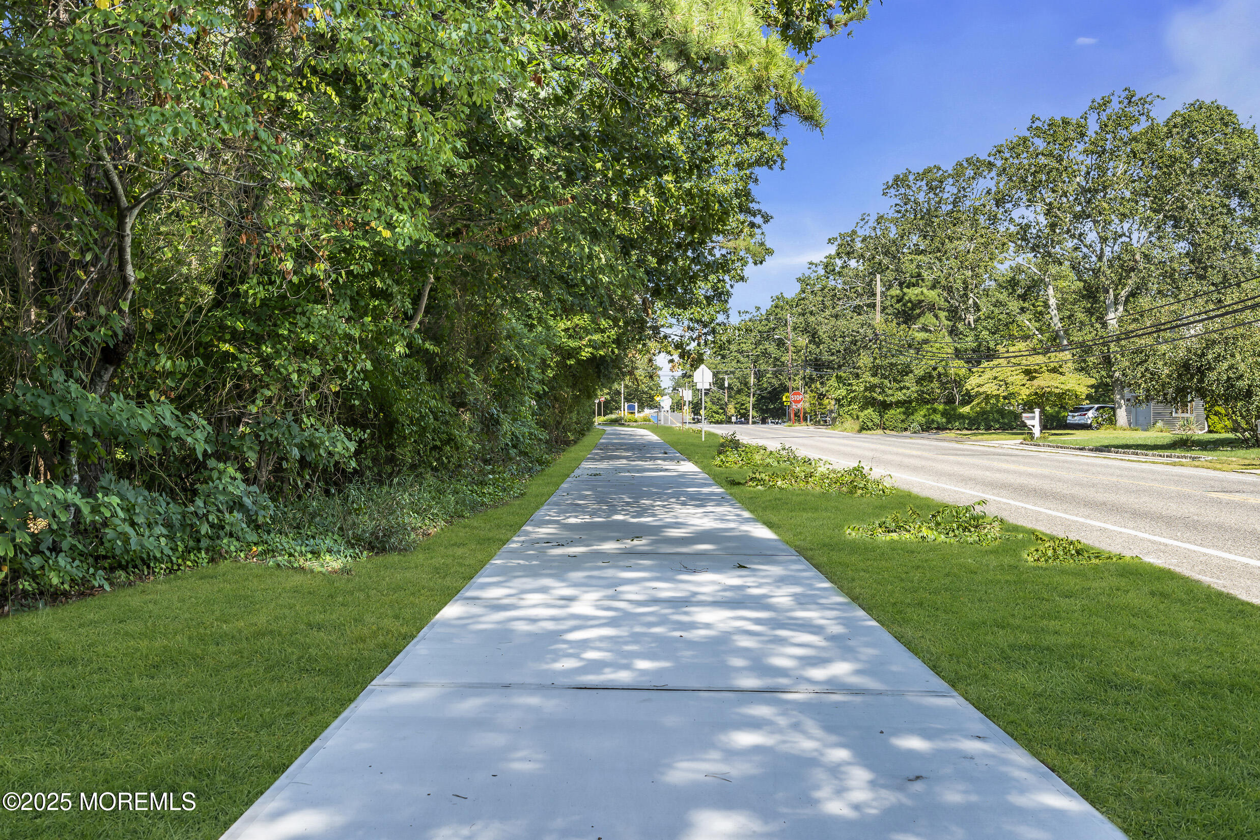 320 Pennsylvania Avenue Pine Beach, NJ 08741 - Photo 24 of 29