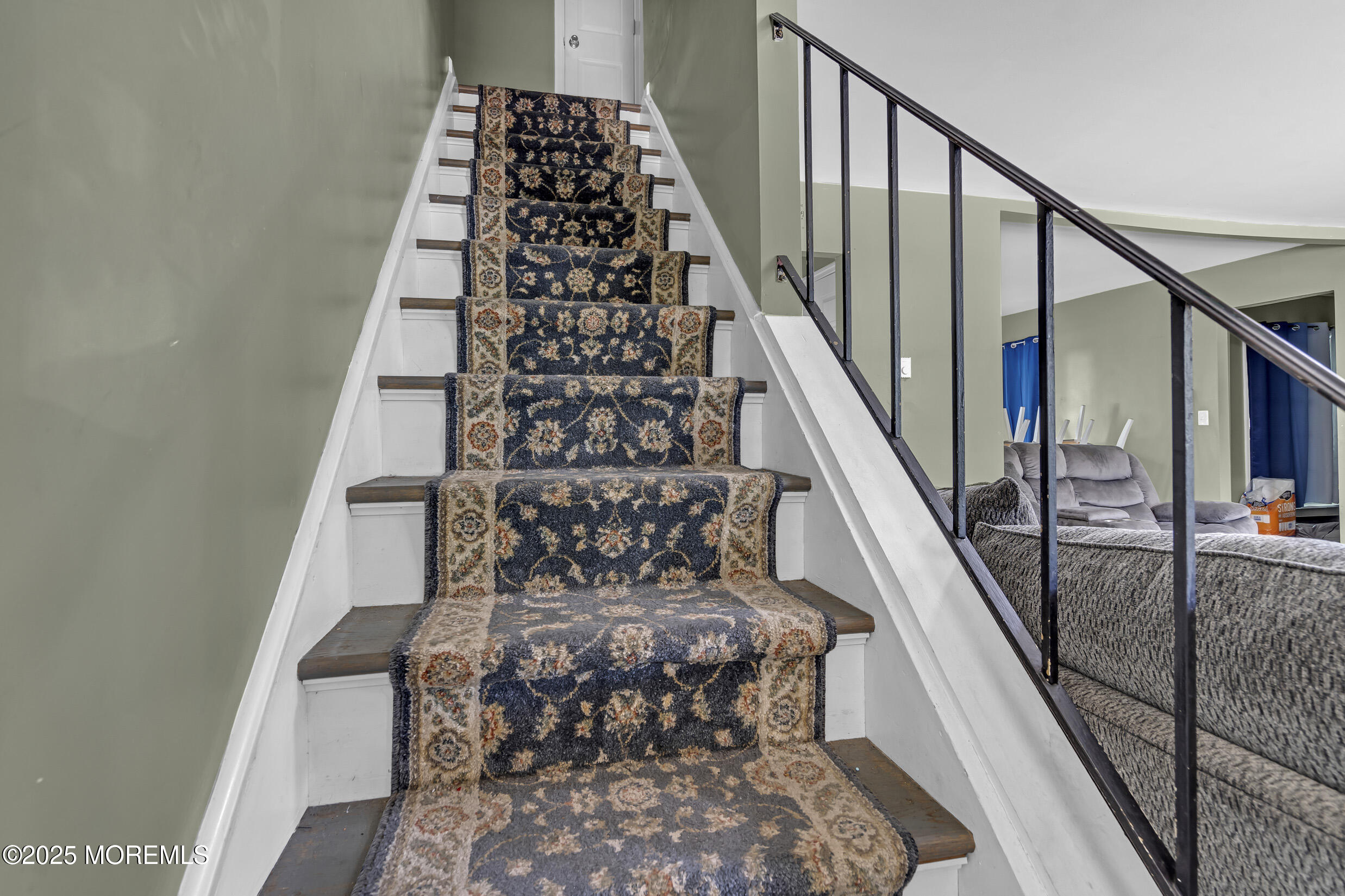 320 Pennsylvania Avenue Pine Beach, NJ 08741 - Photo 6 of 29 a view of entryway