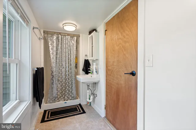 $559,000 | 11947 Lee Highway, Sperryville, VA 22740