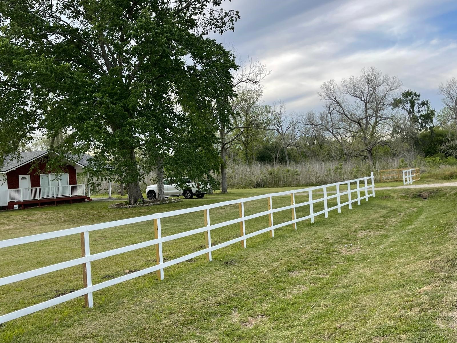 335 Carroll Road Richmond, TX 77469 - Photo 7 of 25