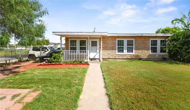 $199,000 | 3702 Lincoln Street, Corpus Christi, TX 78415