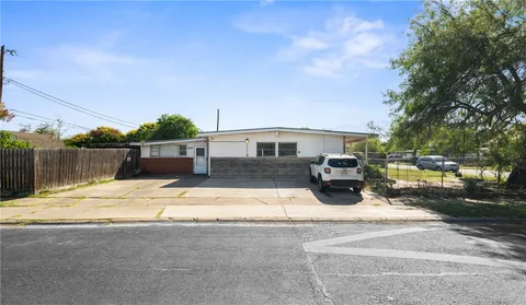 $199,000 | 3702 Lincoln Street, Corpus Christi, TX 78415