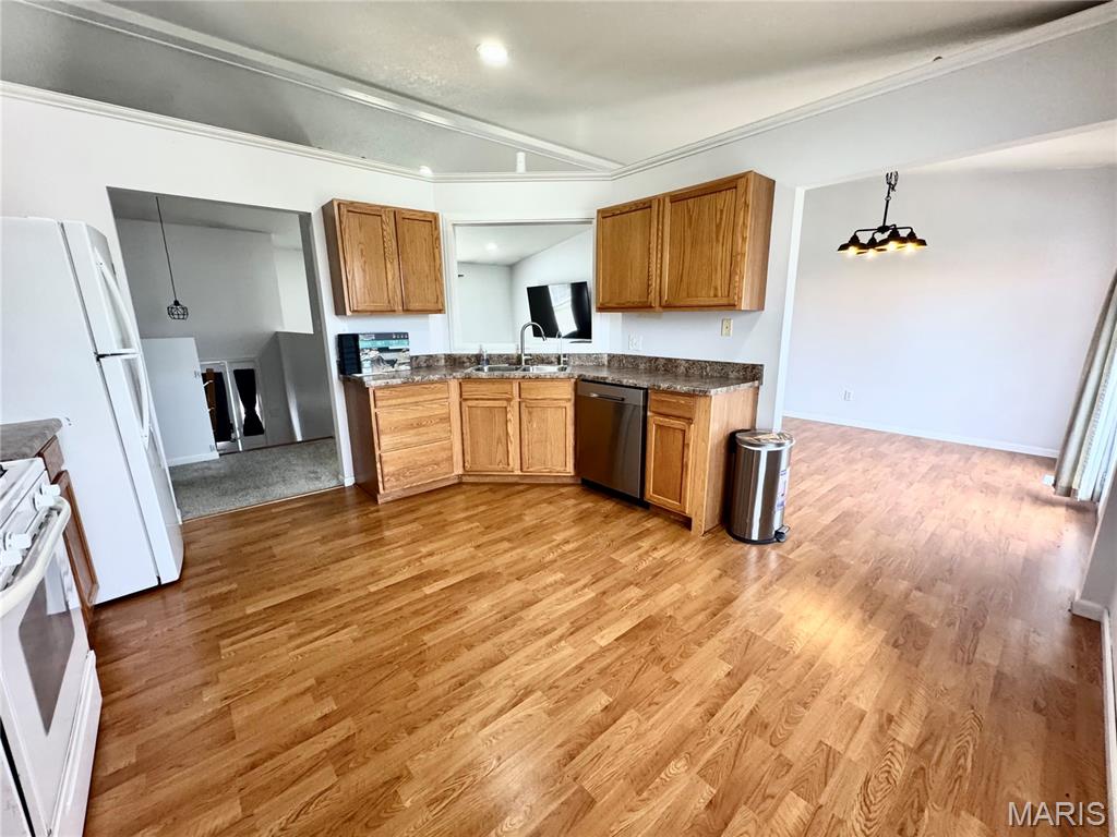 612 Clover Road Hannibal, MO 63401 - Photo 4 of 18