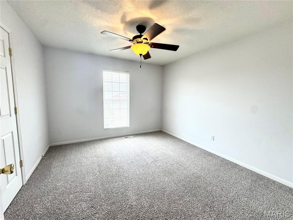 612 Clover Road Hannibal, MO 63401 - Photo 7 of 18