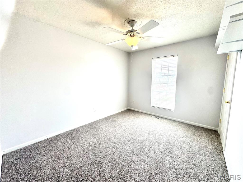 612 Clover Road Hannibal, MO 63401 - Photo 9 of 18