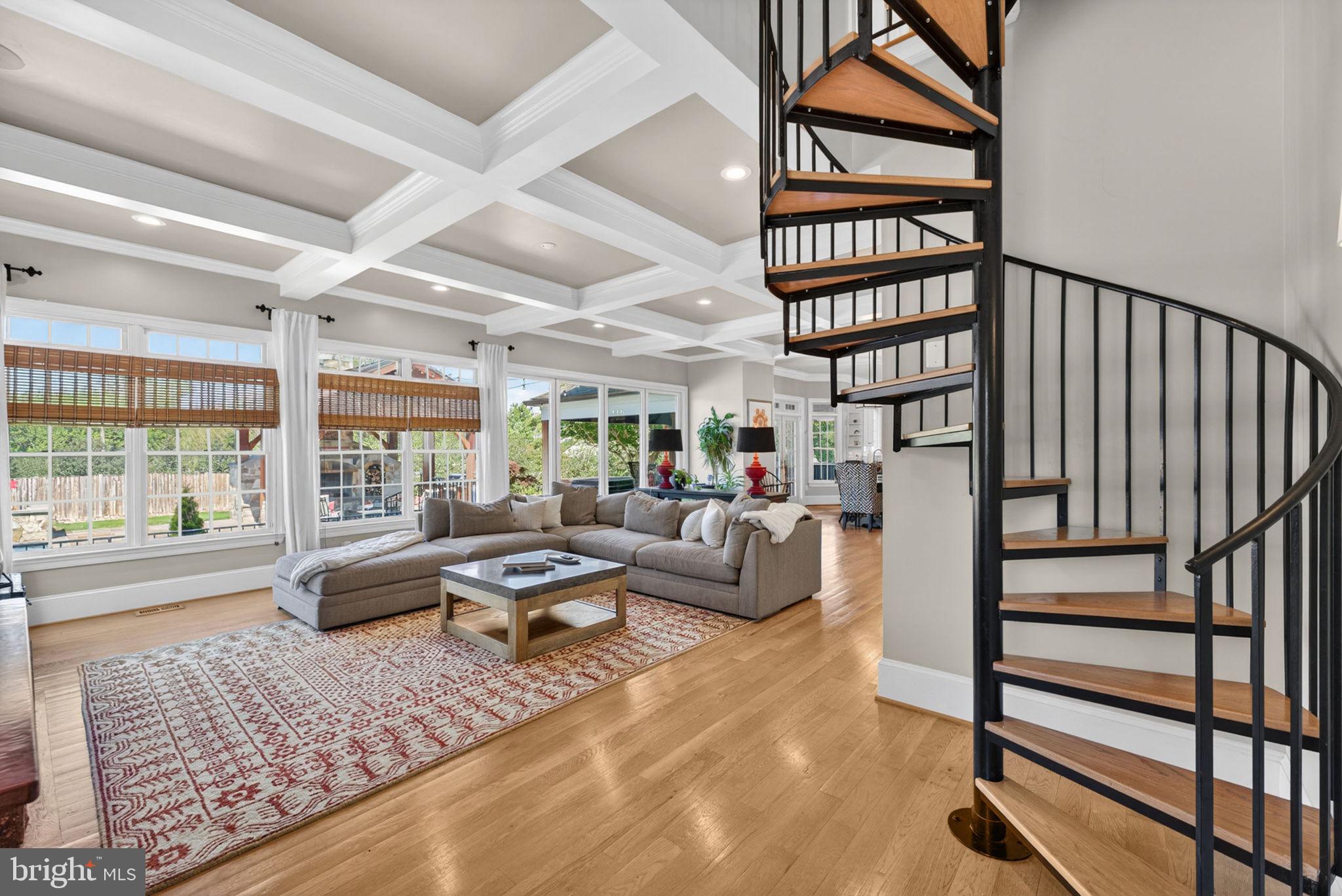 25301 Poland Road Chantilly, VA 20152 - Photo 26 of 90