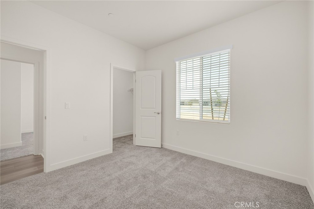 14563 Indigo Road Apple Valley, CA 92307 - Photo 5 of 8 Gallery Image 5