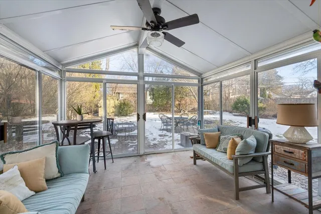 $699,000 | 141 South Kainer Avenue, Barrington, IL 60010