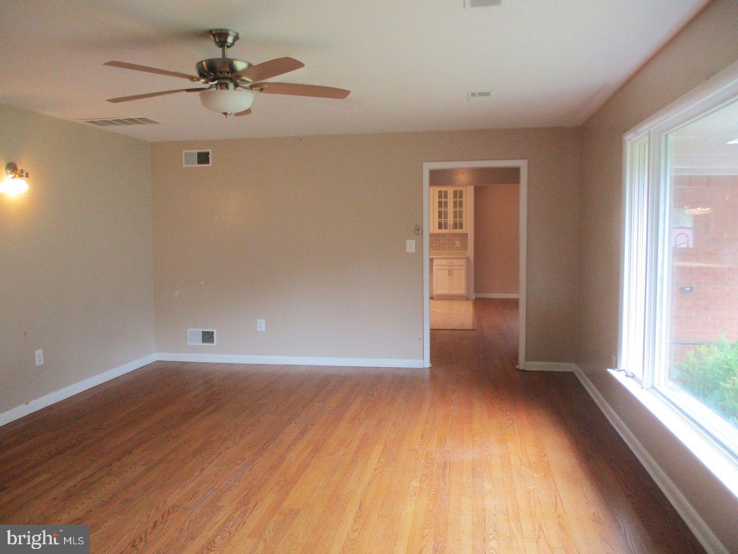302 Dungadin Road Front Royal, VA 22630 - Photo 8 of 14