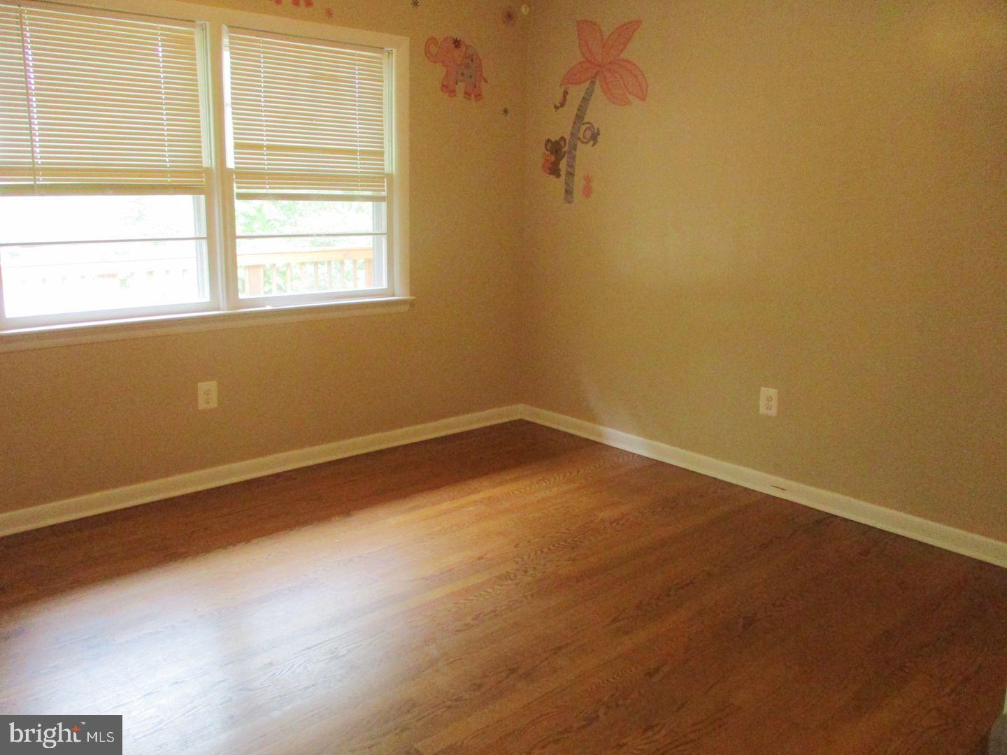 302 Dungadin Road Front Royal, VA 22630 - Photo 10 of 14