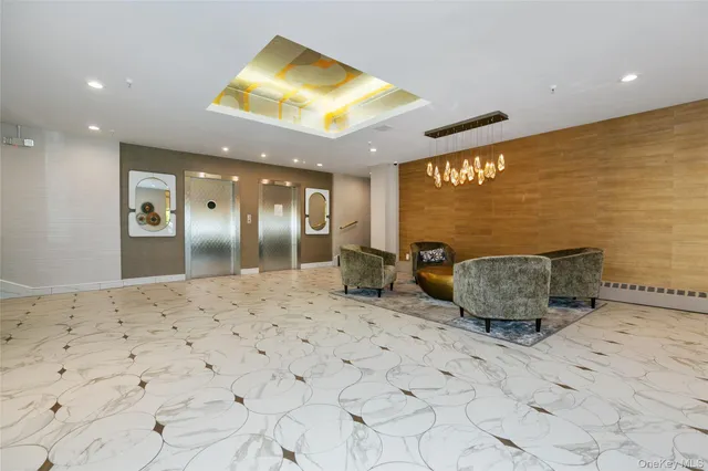 $550,000 | 40 Stoner Avenue, Unit 2F, Great Neck, NY 11021