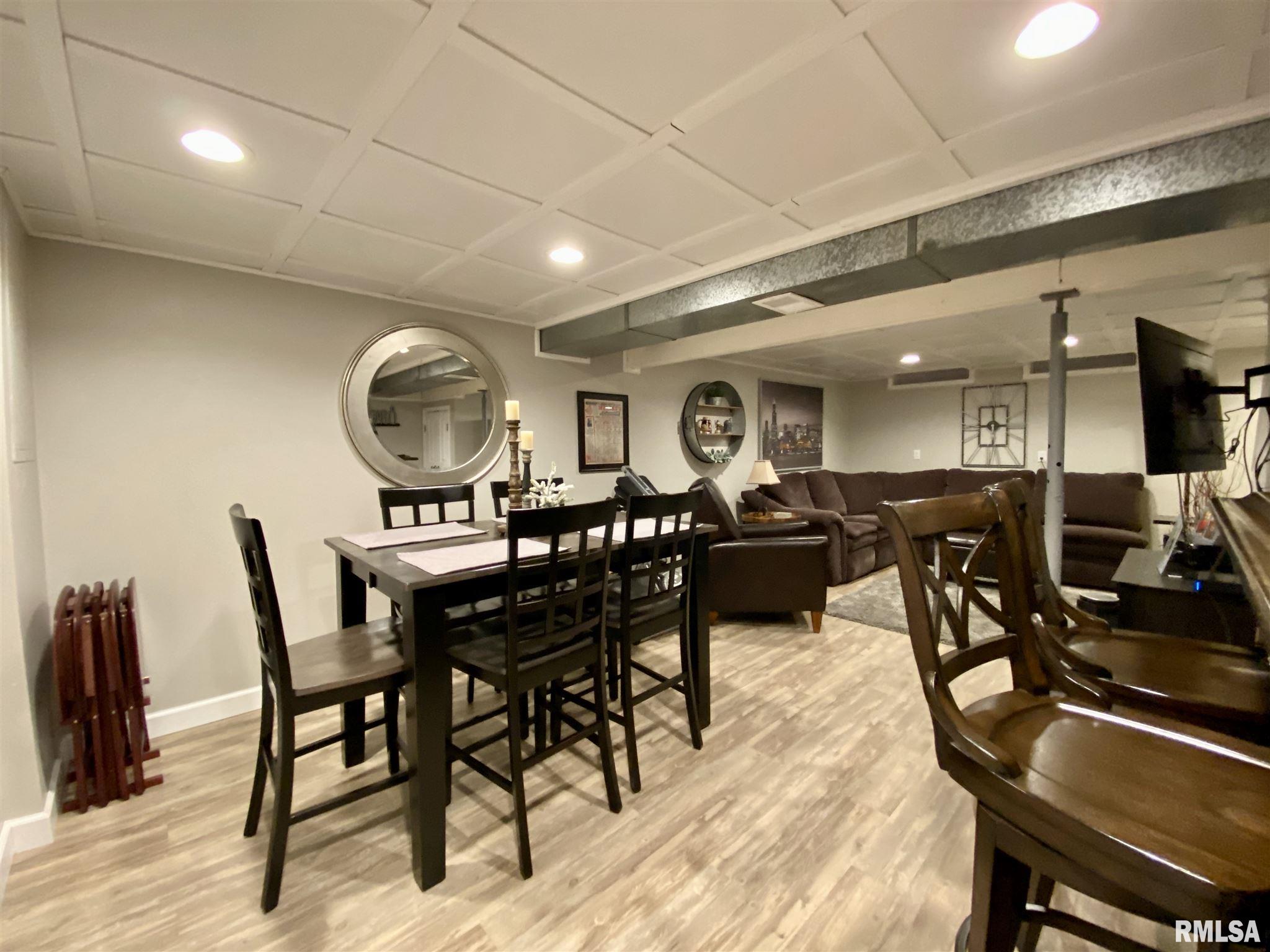 65 South Yorktown Road Macomb, IL 61455 - Photo 21 of 25 Gallery Image 21