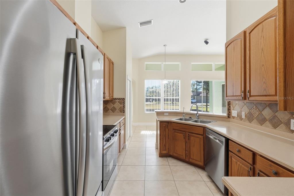 8801 Riverscape Way Tampa, FL 33635 - Photo 23 of 56