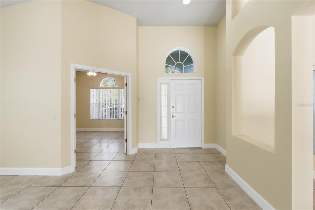 8801 Riverscape Way Tampa, FL 33635 - Photo 7 of 56