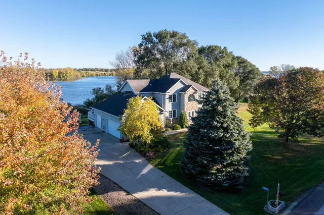 $699,900 | 6255 232nd Street West, Faribault, MN 55021