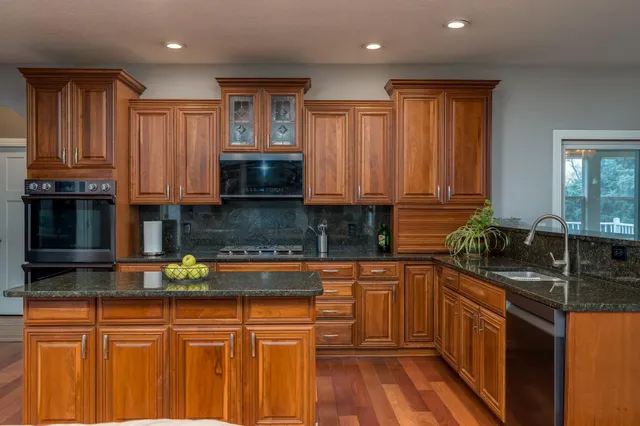 $724,900 | 6255 232nd Street West, Faribault, MN 55021