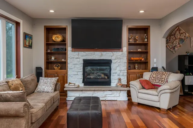 $724,900 | 6255 232nd Street West, Faribault, MN 55021