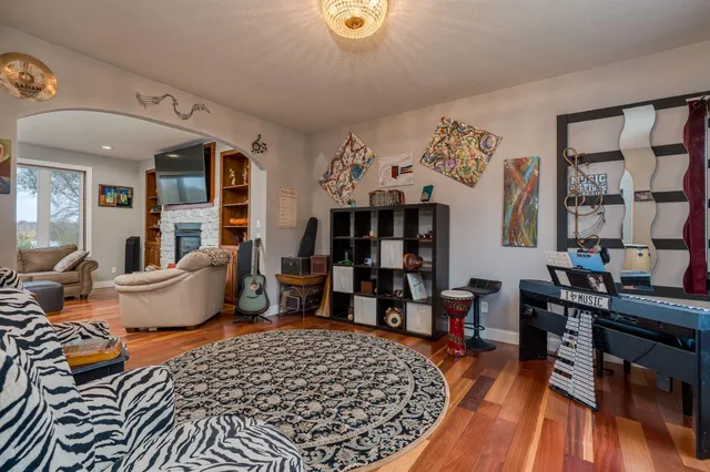 $724,900 | 6255 232nd Street West, Faribault, MN 55021