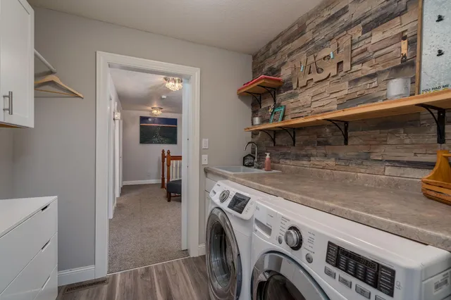 $724,900 | 6255 232nd Street West, Faribault, MN 55021