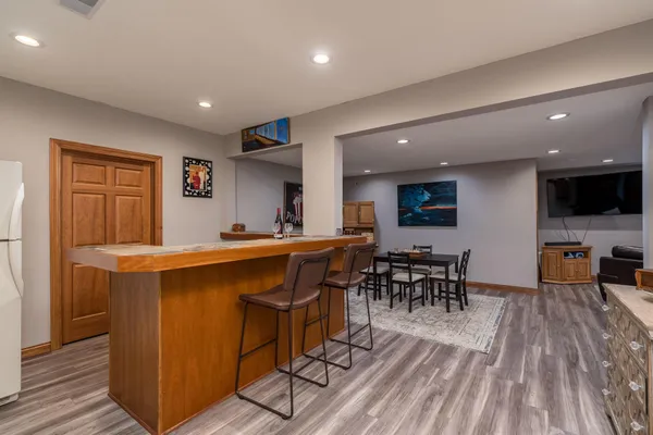 $699,900 | 6255 232nd Street West, Faribault, MN 55021