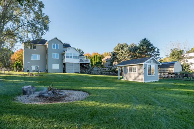 $699,900 | 6255 232nd Street West, Faribault, MN 55021