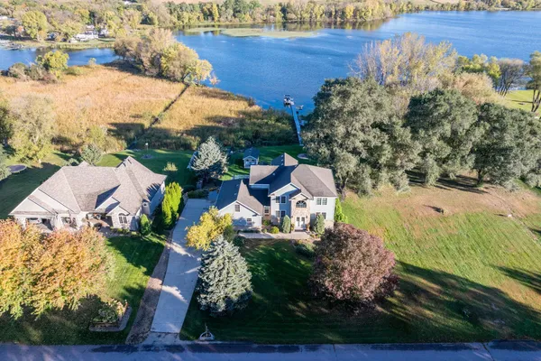 $699,900 | 6255 232nd Street West, Faribault, MN 55021