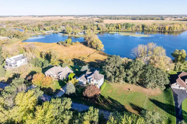 $724,900 | 6255 232nd Street West, Faribault, MN 55021