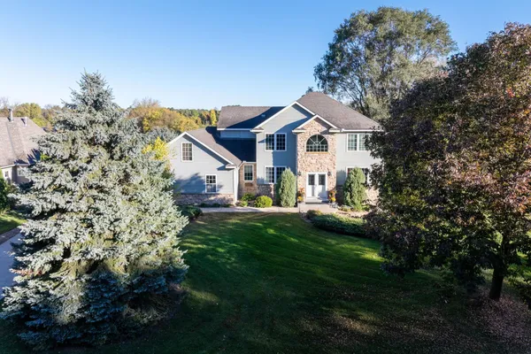 $699,900 | 6255 232nd Street West, Faribault, MN 55021