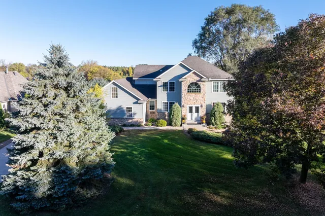 $699,900 | 6255 232nd Street West, Faribault, MN 55021