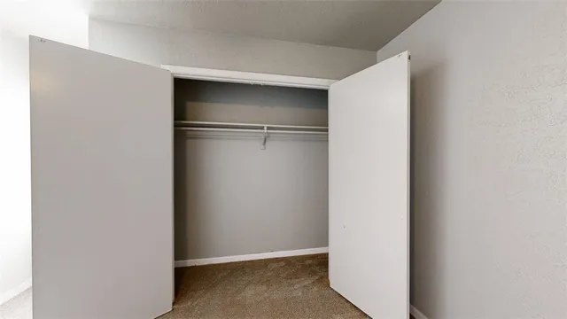 $950 | 3800 East 29th Street, Unit 18, Bryan, TX 77802