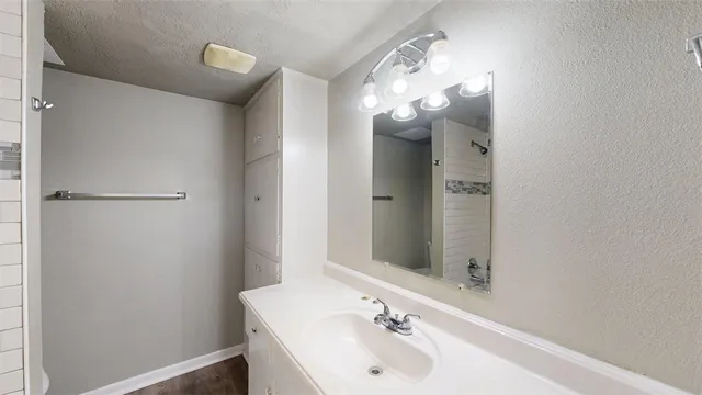 $950 | 3800 East 29th Street, Unit 18, Bryan, TX 77802