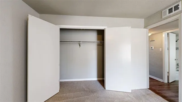 $950 | 3800 East 29th Street, Unit 18, Bryan, TX 77802