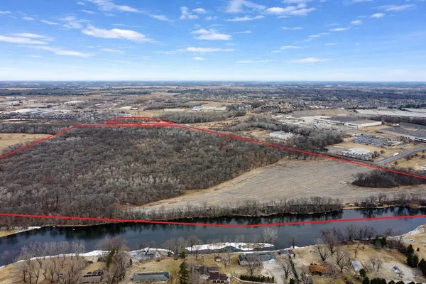 $1,899,898 | 6704-6868 Old Highway 52, St. Cloud, MN 56303