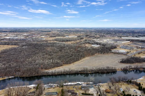 $1,899,898 | 6704-6868 Old Highway 52, St. Cloud, MN 56303