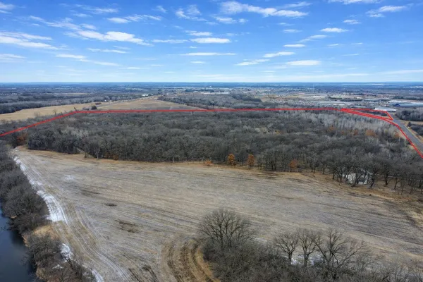 $1,899,898 | 6704-6868 Old Highway 52, St. Cloud, MN 56303