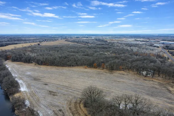 $1,899,898 | 6704-6868 Old Highway 52, St. Cloud, MN 56303