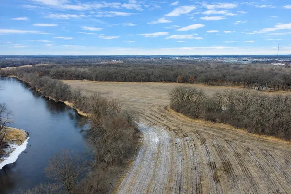 $1,899,898 | 6704-6868 Old Highway 52, St. Cloud, MN 56303