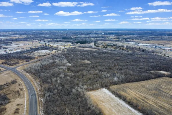 $1,899,898 | 6704-6868 Old Highway 52, St. Cloud, MN 56303