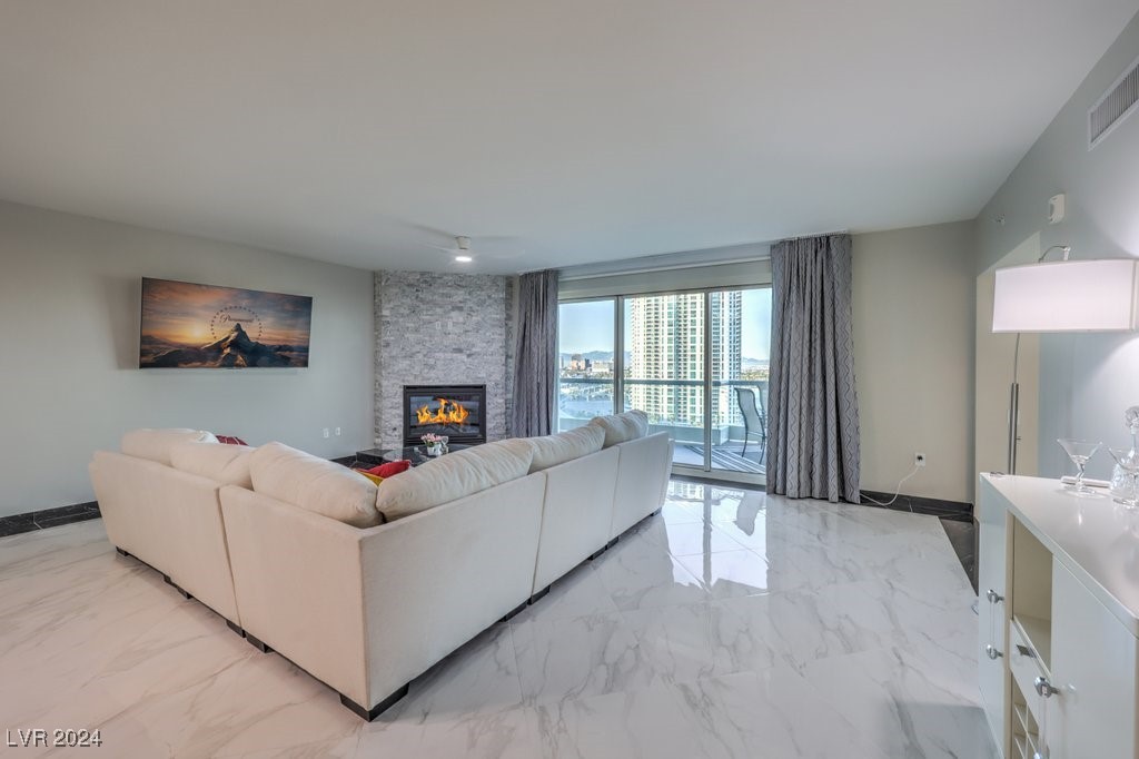 2777 Paradise Road, Unit 1502 Las Vegas, NV 89109 - Photo 14 of 56