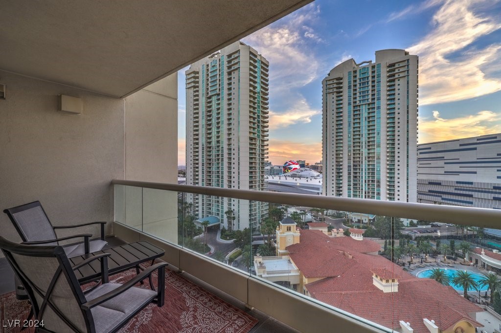 2777 Paradise Road, Unit 1502 Las Vegas, NV 89109 - Photo 43 of 56