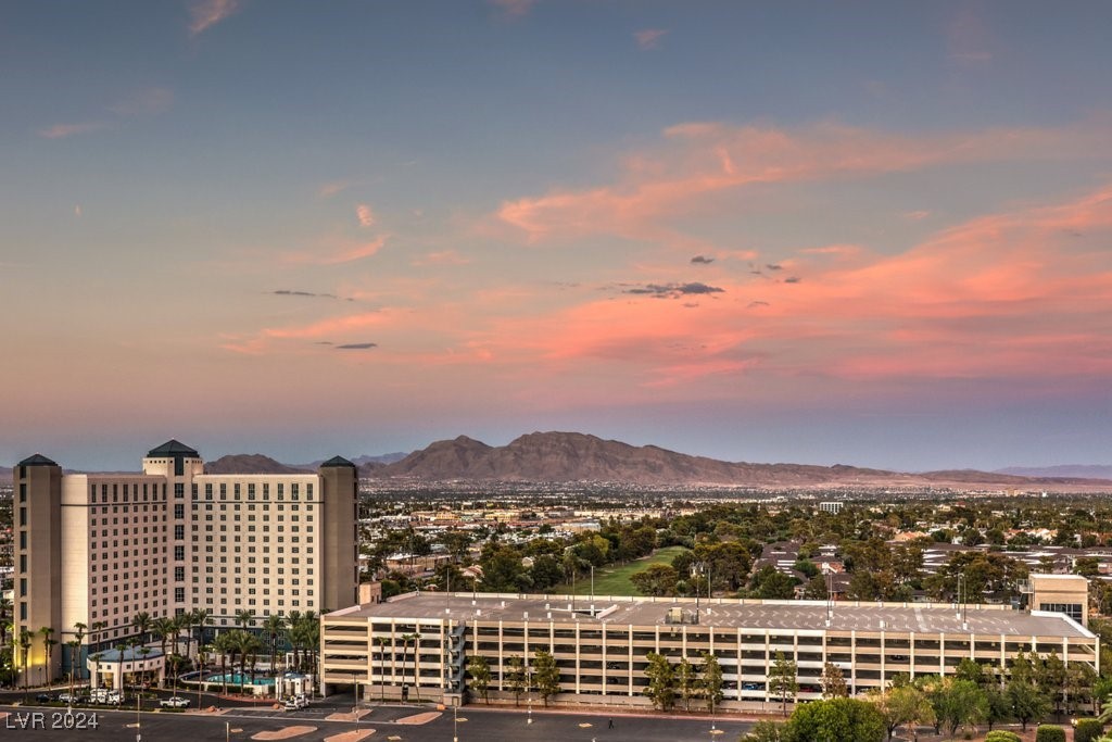 2777 Paradise Road, Unit 1502 Las Vegas, NV 89109 - Photo 45 of 56