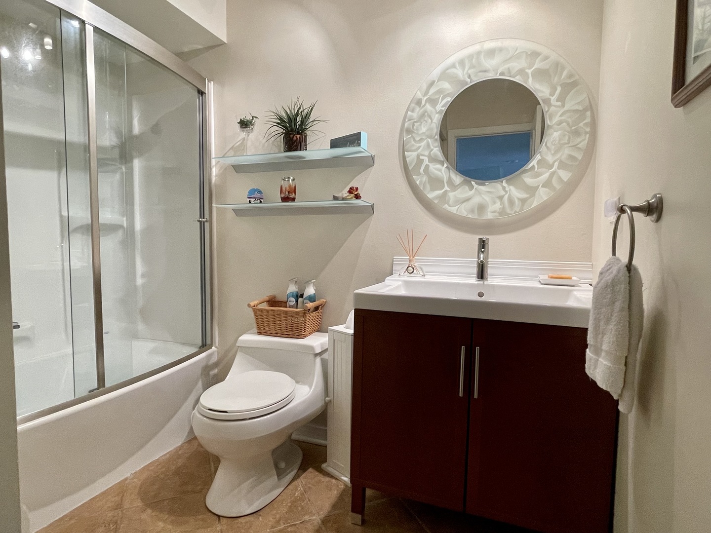 396 Echo Lane, Unit 3 Aurora, IL 60504 - Photo 11 of 20 a bathroom with a sink a toilet and a mirror