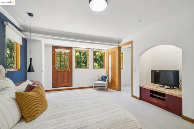 $1,195,000 | 7723 Claremont Avenue, Berkeley, CA 94705