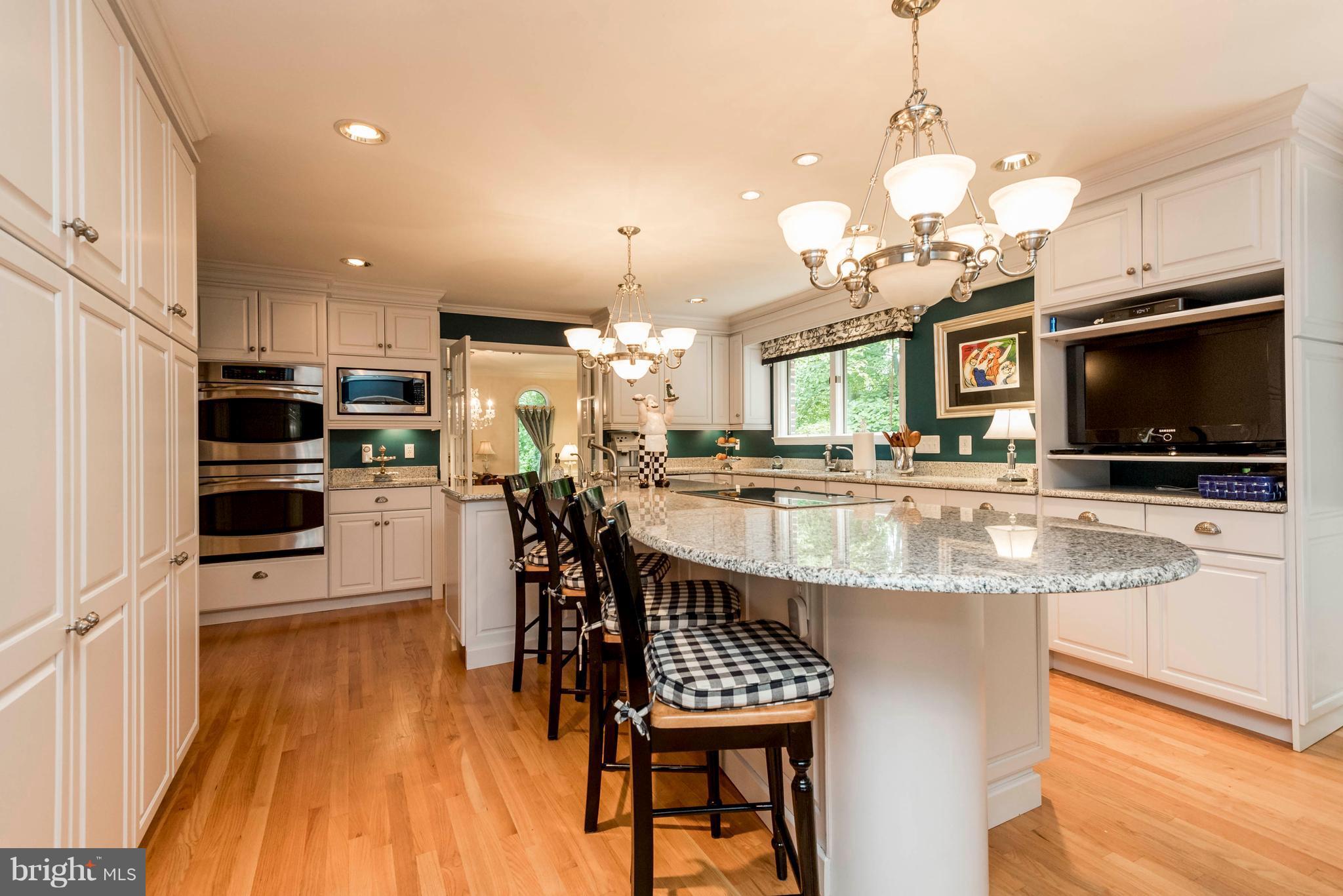 1236 Algonquin Road Crownsville, MD 21032 - Photo 11 of 29 Kitchen