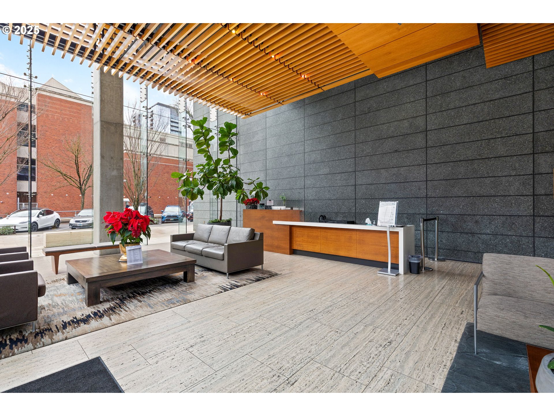 1221 Southwest 10th Avenue, Unit 809 Portland, OR 97205 - Photo 29 of 39 a backyard of a house with seating space