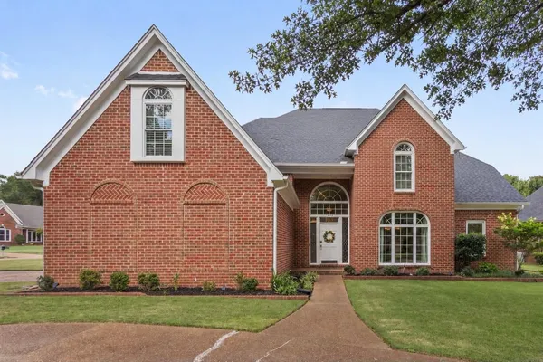 $585,000 | 1405 Asbury Drive, Collierville, TN 38017