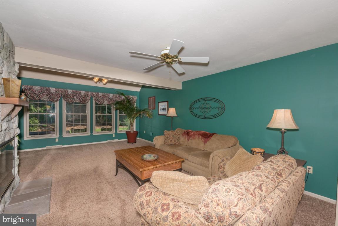 5 Apple Drive Lititz, PA 17543 - Photo 8 of 44