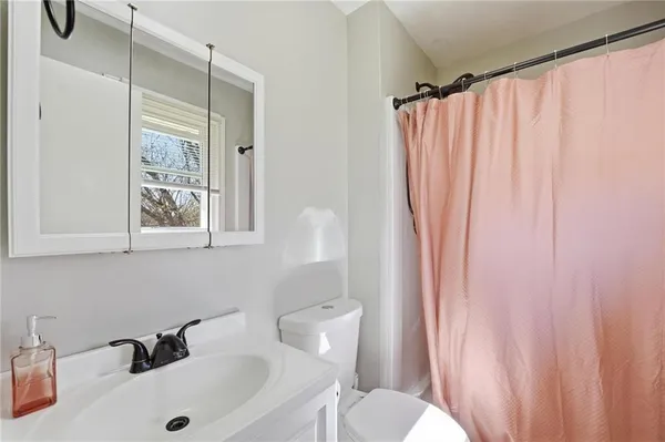 $384,900 | 6470 Southeast Horseshoe Drive, Holt, MO 64048