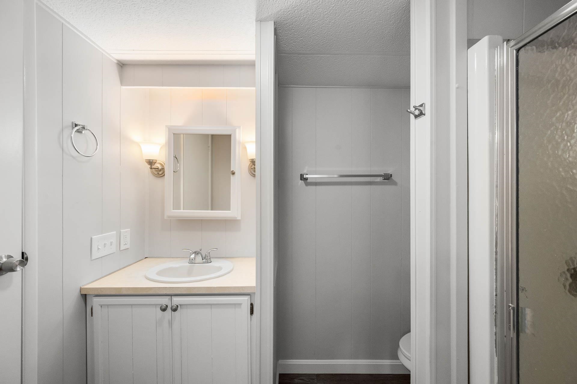 804 Nottingham Drive Exeter, NH 03833 - Photo 3 of 14